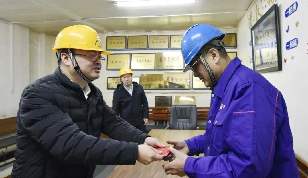 E506042E2FEB344ECCC60839AA6_AC067D62_14B9A